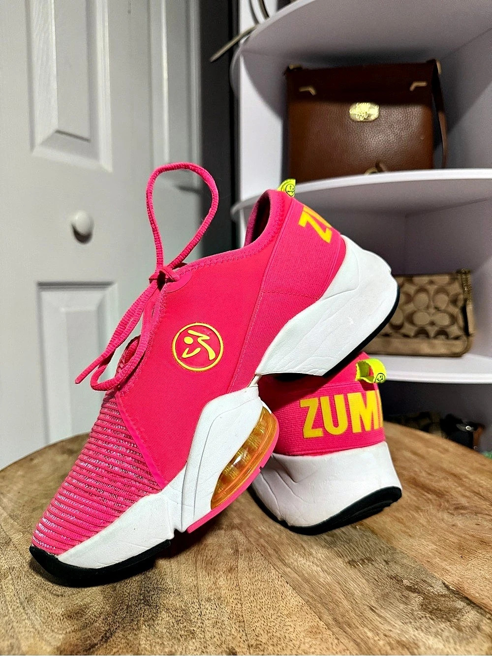 Zumba Air Classic Women's Pink & White US 7.5